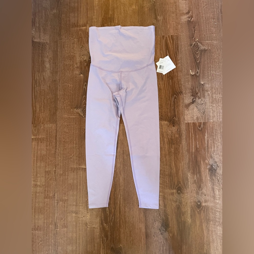 Beyond Yoga Women's Maternity Love The Bump Midi Legging in light purple, nwt